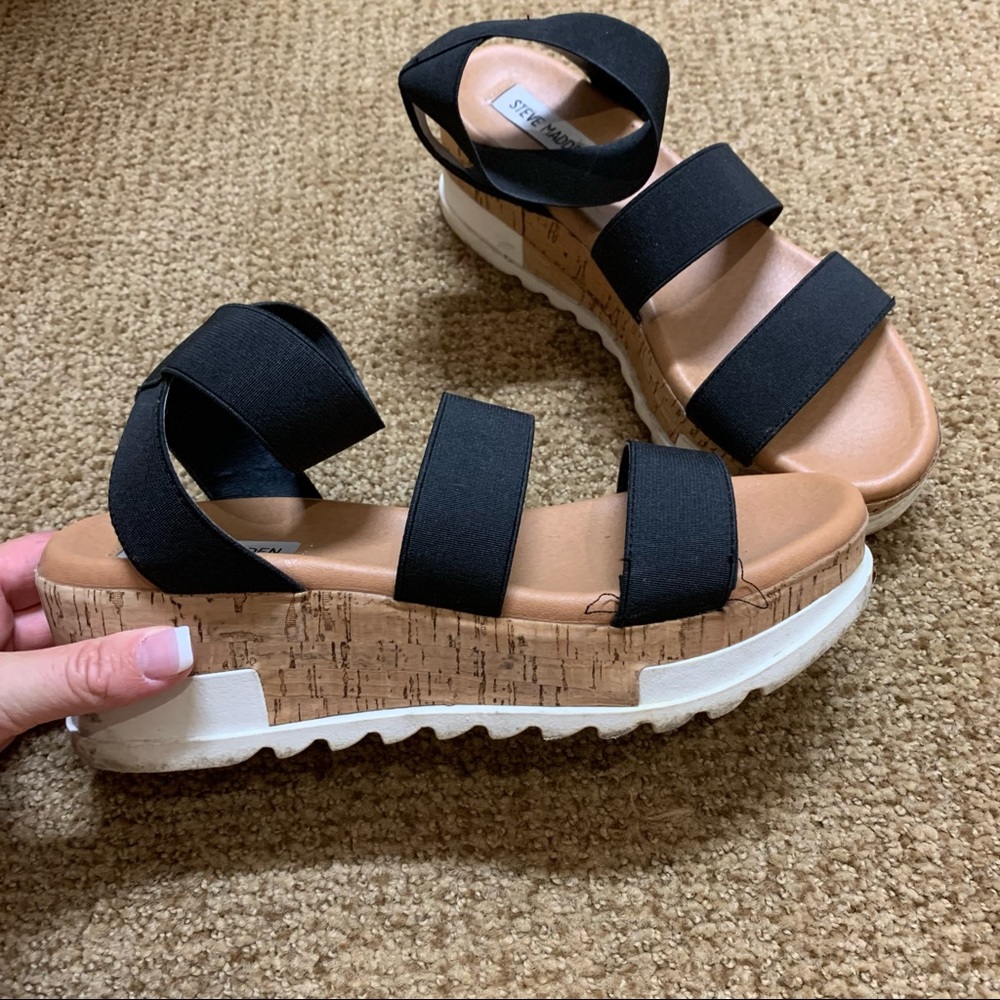 Steve Madden platform sandals